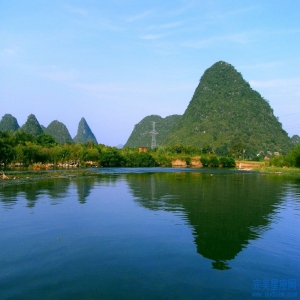 生肖蛇和生肖龙生属牛的宝宝不适合