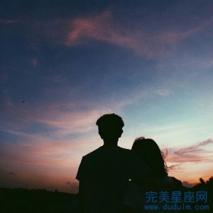 属蛇和属狗合作财运好吗